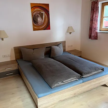 Berg Anna Apartmán *